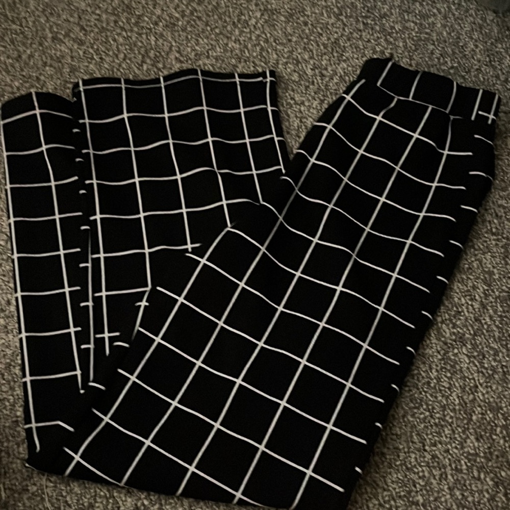 black and white shein pants